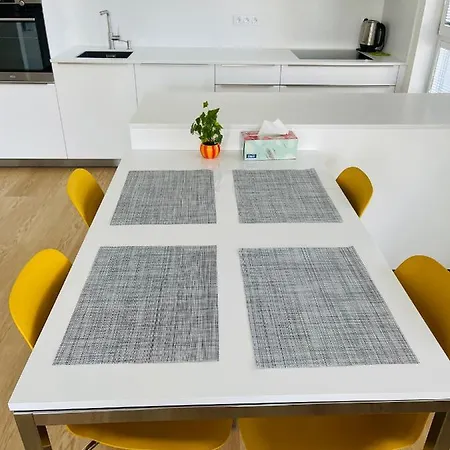 Nova Nuselska Apartment Prague