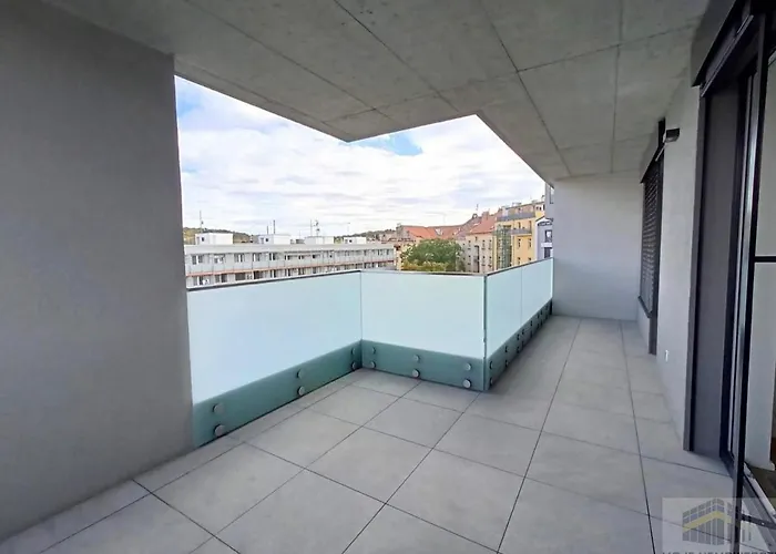 Nova Nuselska Apartament Praga