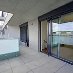Nová Nuselská Apartamento *